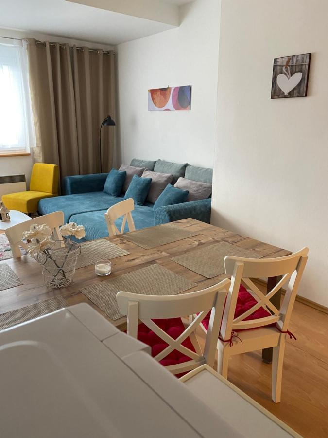 Apartment Dony Доновалы Экстерьер фото